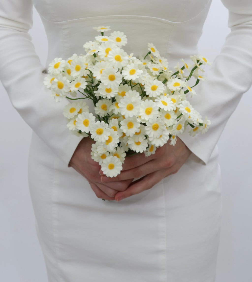 The Maya - Daisy Microbouquet