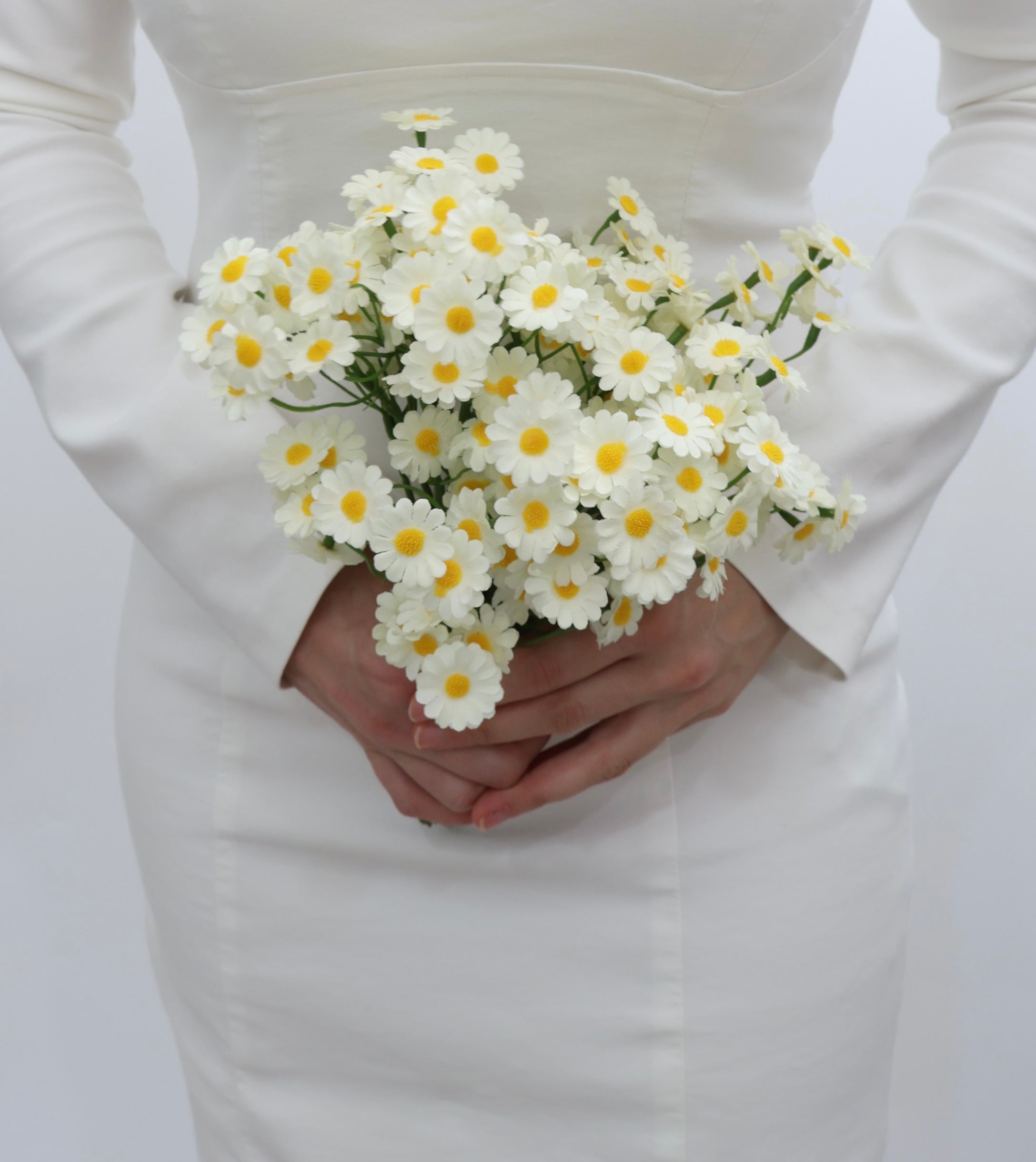 The Maya - Daisy Microbouquet