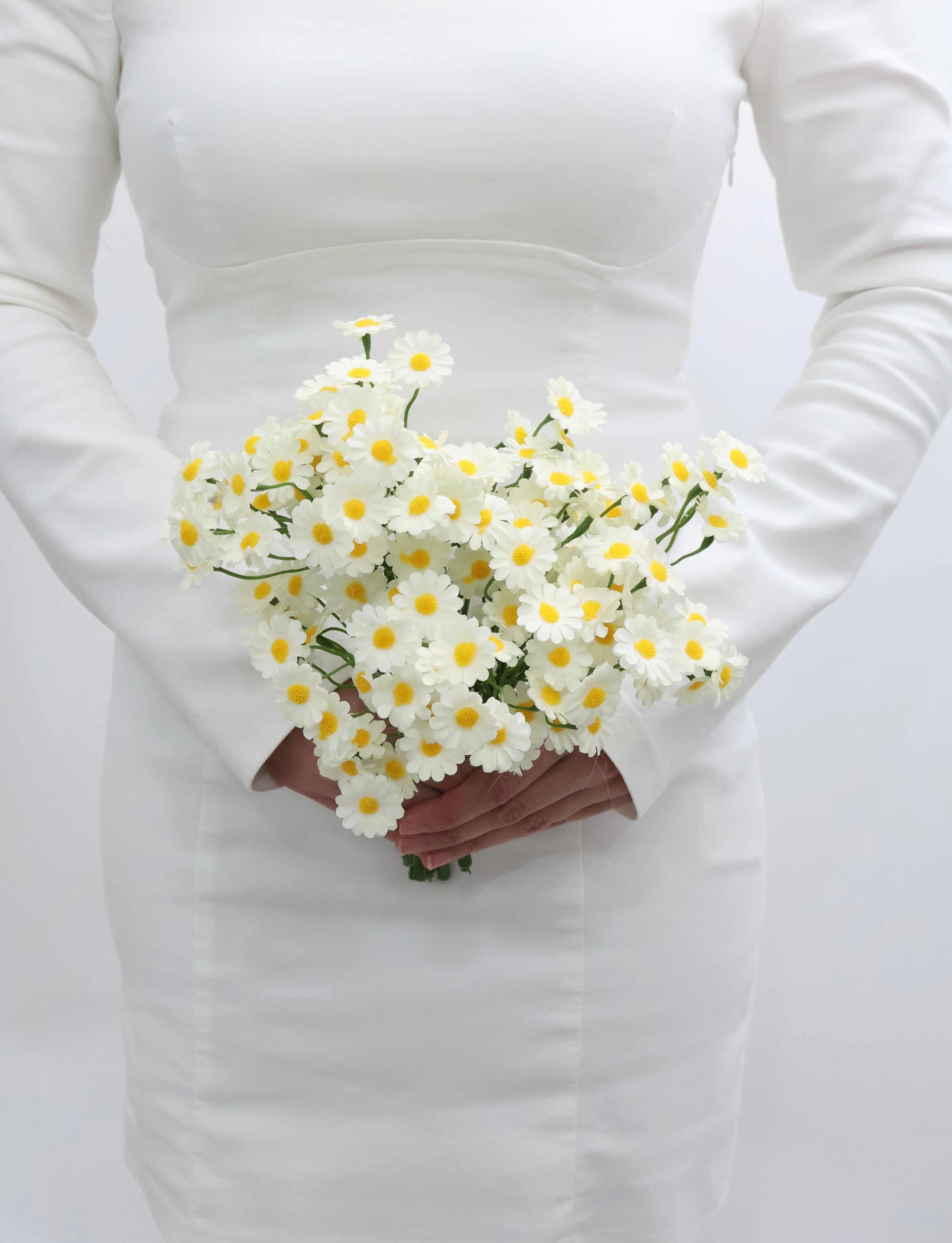 The Maya - Daisy Microbouquet